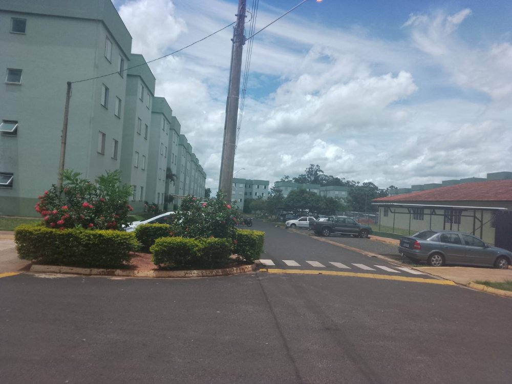 Apartamento - Venda - Conjunto Habitacional Engenheiro Otvio Rasi - Bauru - SP