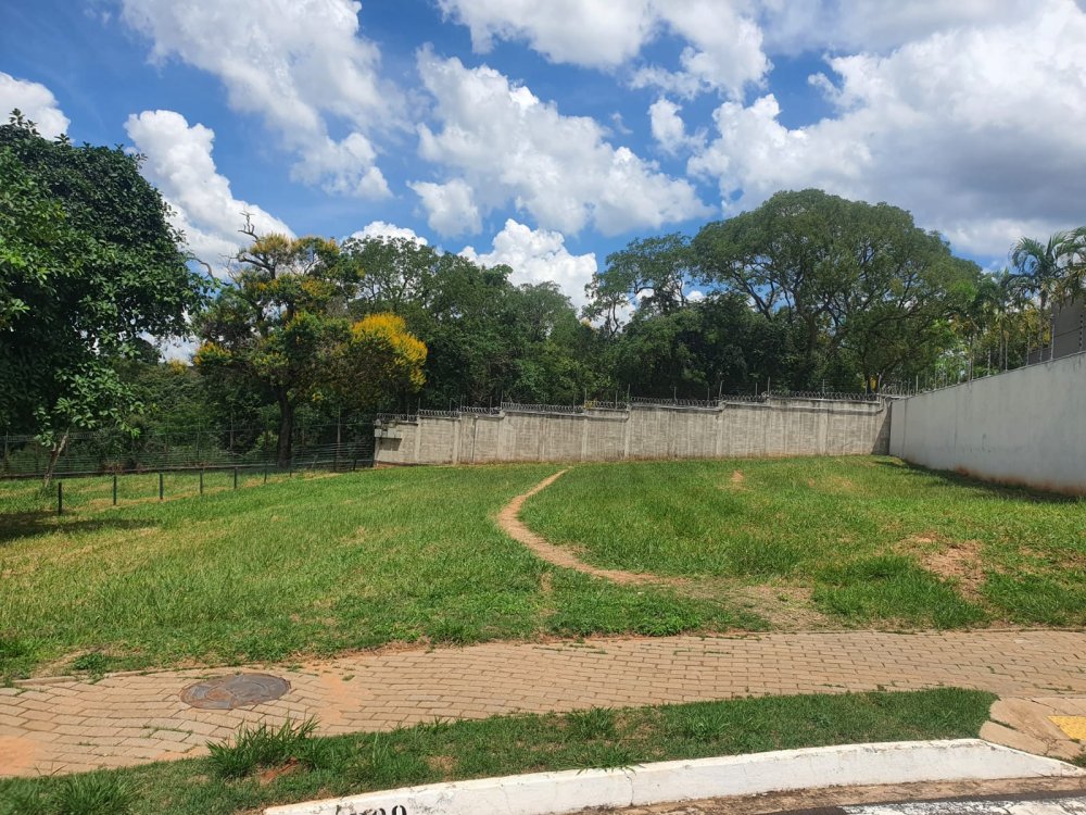 Terreno em Condomínio - Venda - Jardim Shangri-Lá - Bauru - SP