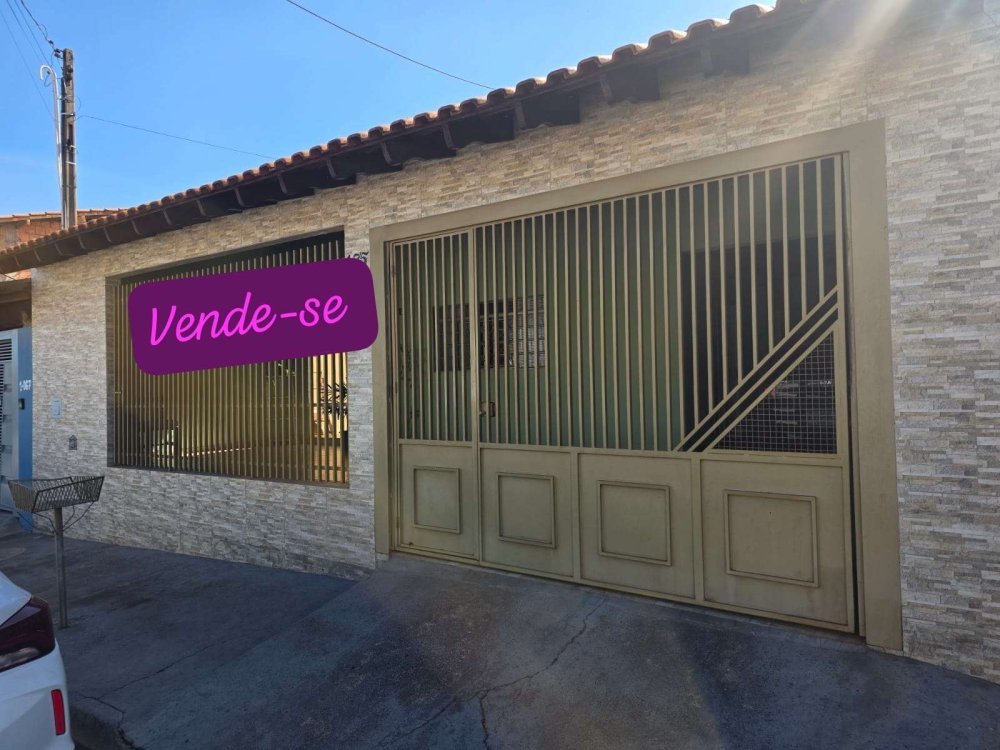 Casa - Venda - Núcleo Habitacional Mary Dota - Bauru - SP